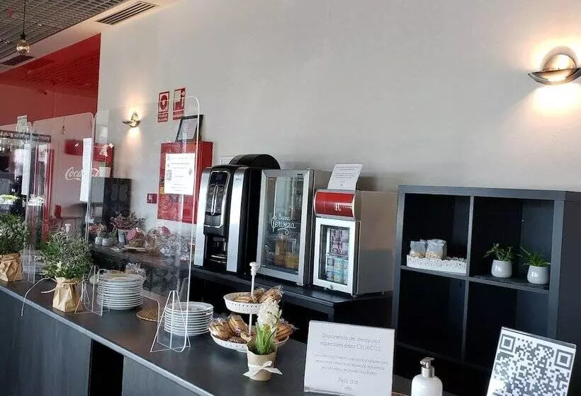 Fotos del hotel Fc Villalba:  5