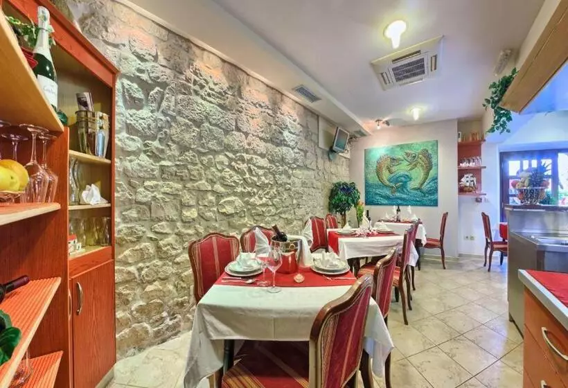 Fotos del hotel Trogir:  6