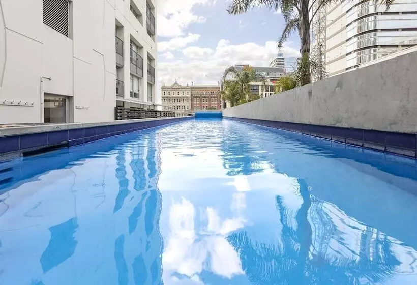 Auckland Harbour Suites