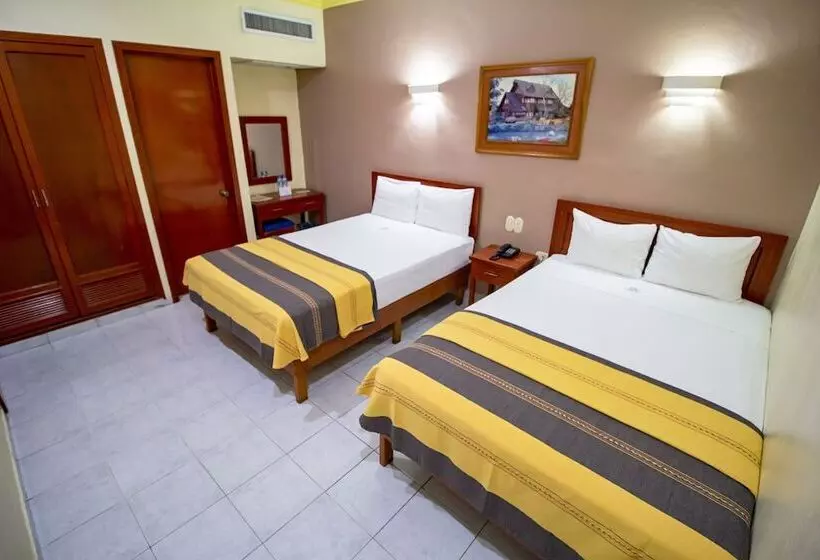 Fotos del hotel El Español Centro Historico:  21