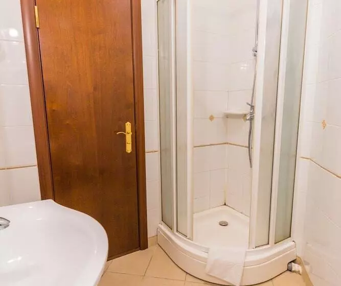 Fotos del hotel Garden Palace:  25