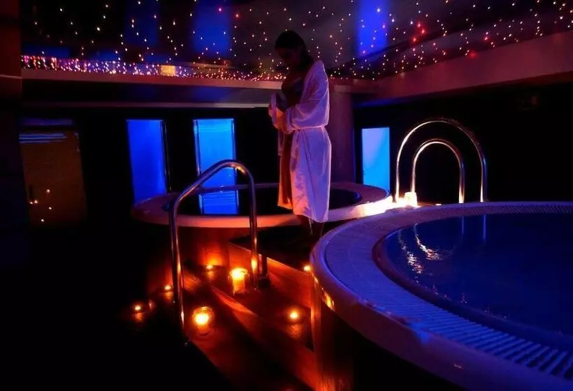 Fotos del hotel & Spa Real Ciudad De Zaragoza:  18