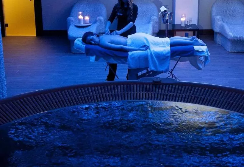 Fotos del hotel & Spa Real Ciudad De Zaragoza:  11