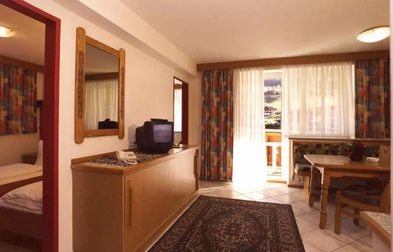 Fotos del hotel Toni:  22