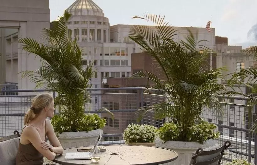 Fotos del hotel Aka White House:  10