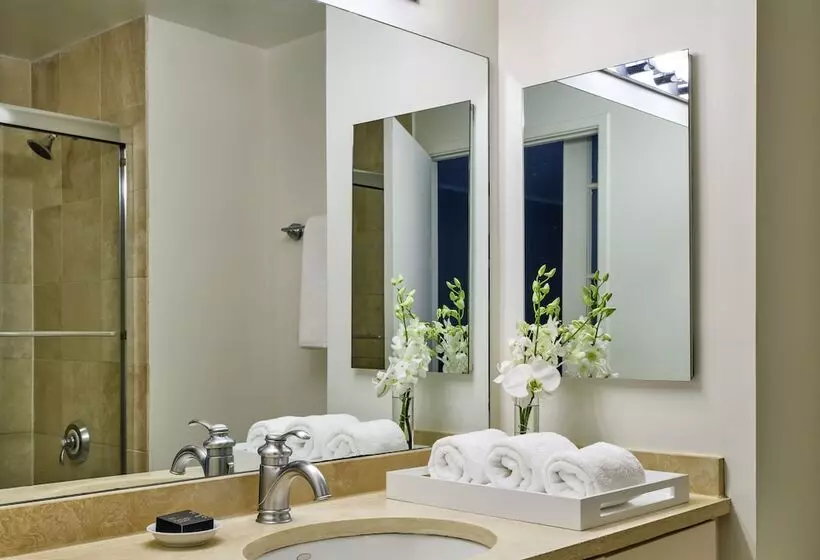 Fotos del hotel Aka White House:  7