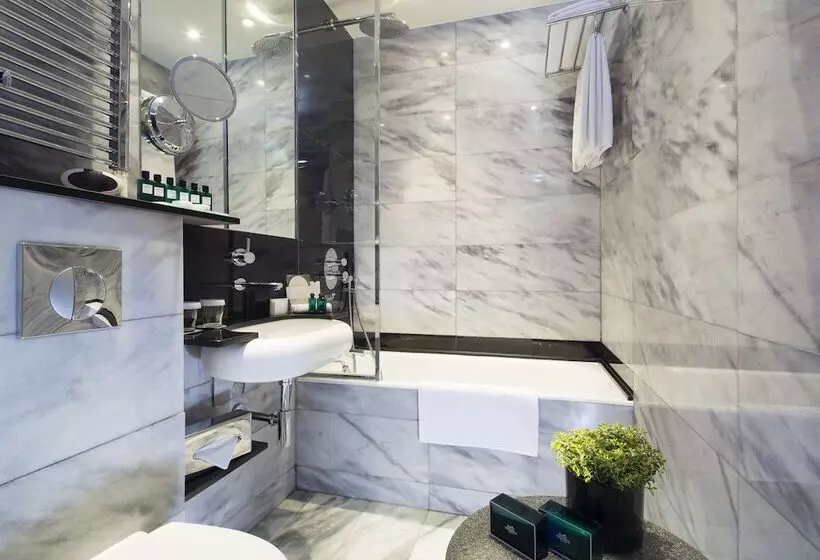 Fotos del hotel Lumen Paris Louvre:  9