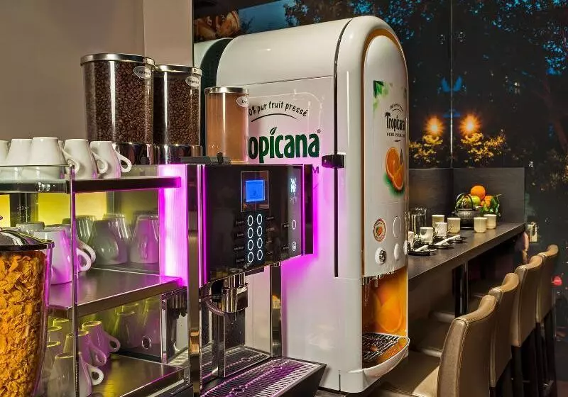 Fotos del hotel Midnight Hotel Paris:  4