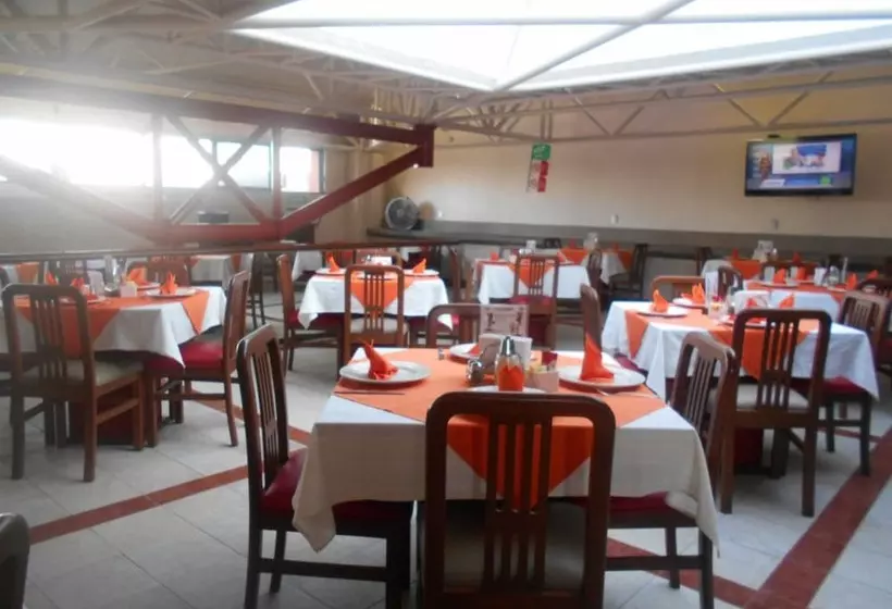 Fotos del hotel Puente Real:  4