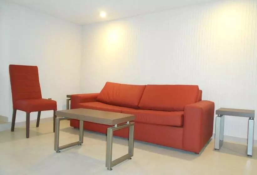 Fotos del hotel Puente Real:  12