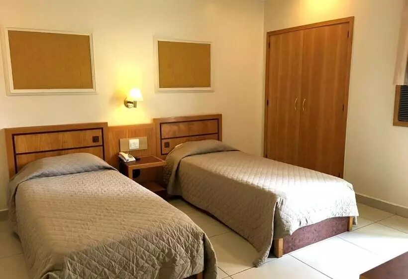 Fotos del hotel Windsor:  3