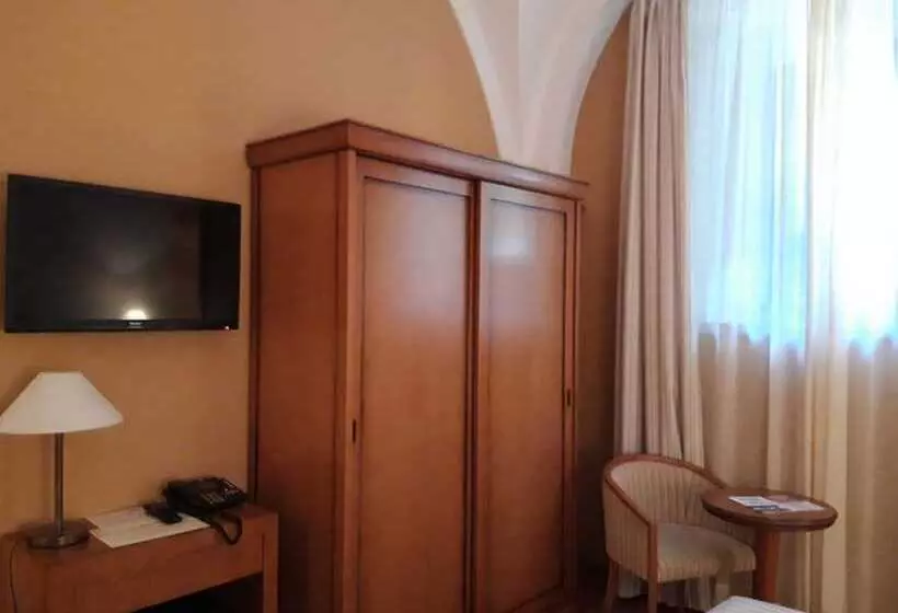 Ahc Palacio Coria