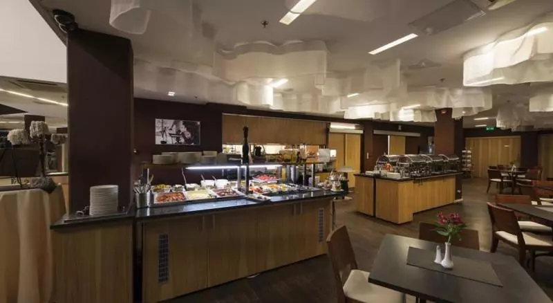 Fotos del hotel Hestia Hotel Europa:  15