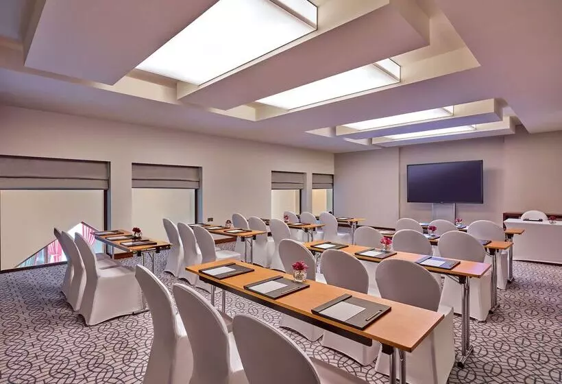 Fotos del hotel Manzil Downtown:  5