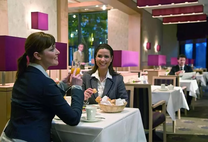 Fotos del hotel Maritim  Düsseldorf:  14