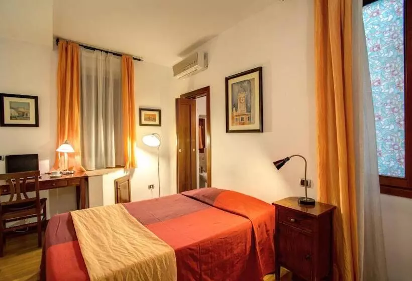 Fotos del hotel Residenza Domizia:  6