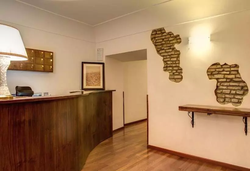 Fotos del hotel Residenza Domizia:  2