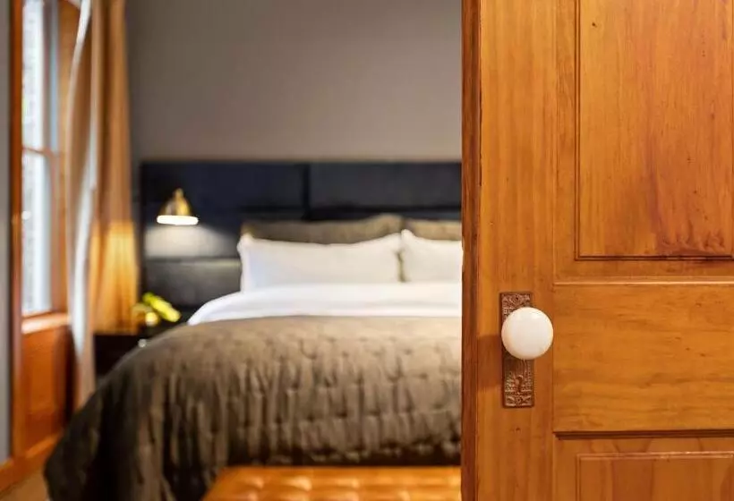 Fotos del hotel The Historical Blue Moon   Nyc:  17