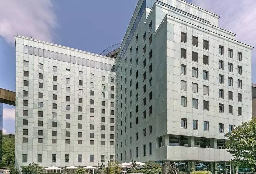 Fotos del hotel Grand Hotel River Park, A Luxury Collection Hotel, Bratislava:  13