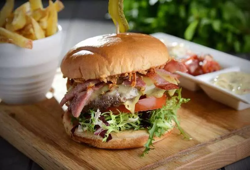 Fotos del hotel Hilton Dublin Kilmainham:  16