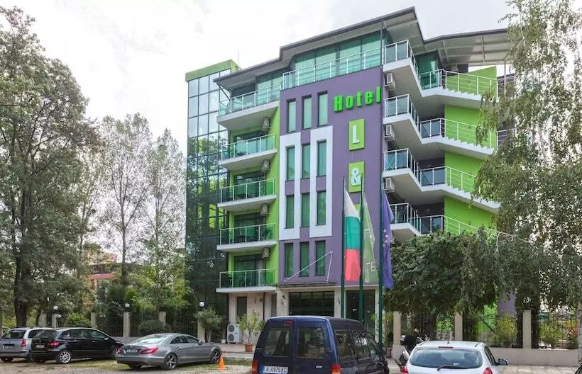 Fotos del hotel L&b:  8