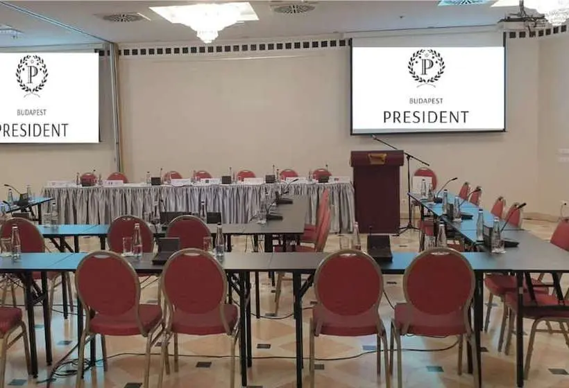 Fotos del hotel President:  32