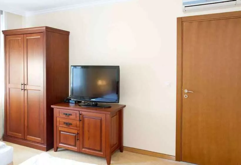 Fotos del hotel Santa Marina Holiday Village:  8