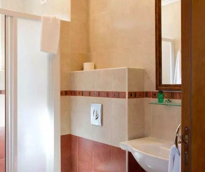 Fotos del hotel Santa Marina Holiday Village:  6