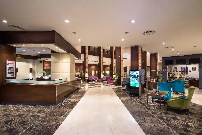 Fotos del hotel Holiday Inn Riyadh Al Qasr, An Ihg:  32