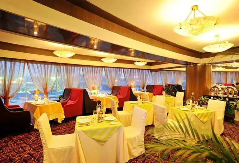 Fotos del hotel Super House International:  9