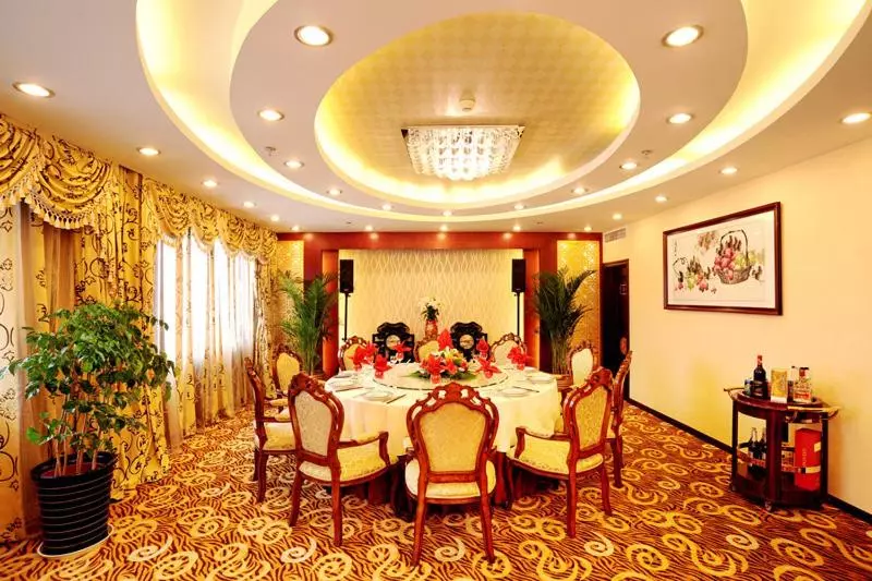 Fotos del hotel Super House International:  18