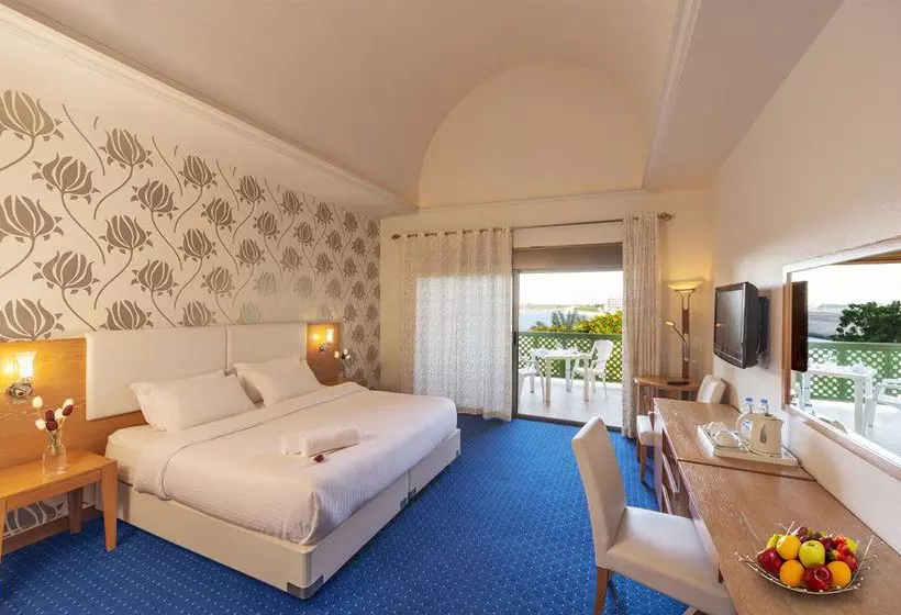 Fotos del hotel Golden Tulip Al Jazira:  17