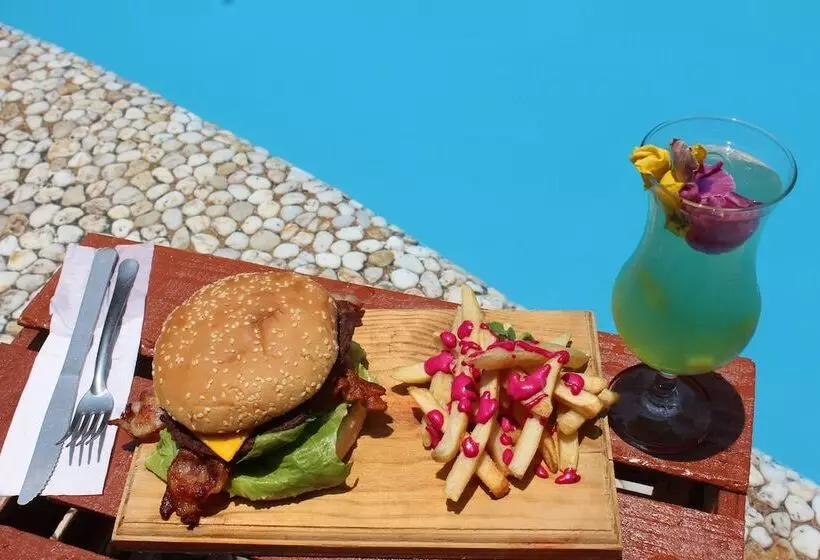 Fotos del hotel María Eugenia:  24