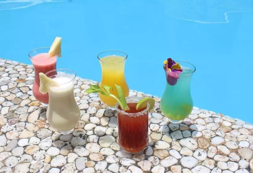 Fotos del hotel María Eugenia:  12