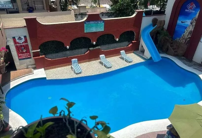 Fotos del hotel María Eugenia:  25