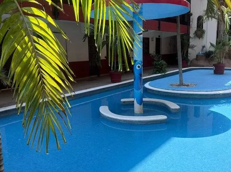 Fotos del hotel María Eugenia:  20