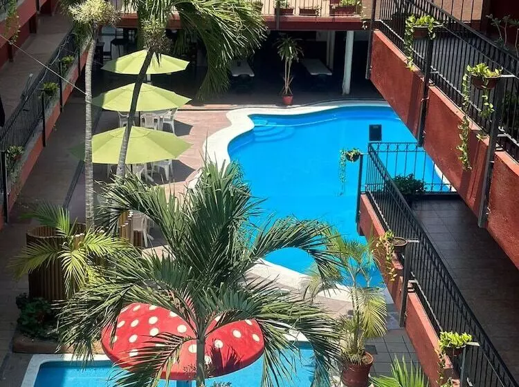 Fotos del hotel María Eugenia:  10