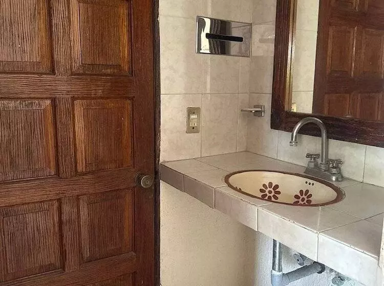 Fotos del hotel María Eugenia:  15