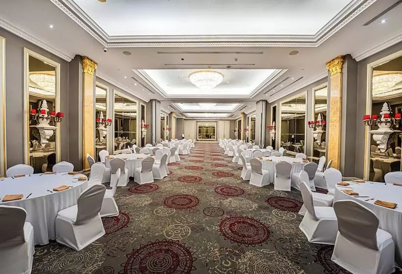 Fotos del hotel Millennium Hotel Doha:  9