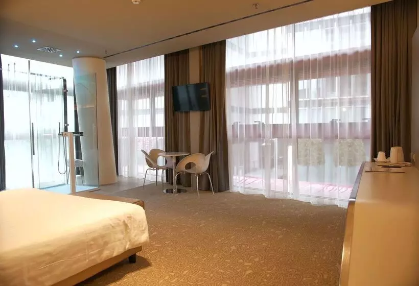 Fotos del hotel Best Western Plus Net Tower  Padova:  22