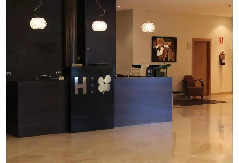 Fotos del hotel El Trebol:  5