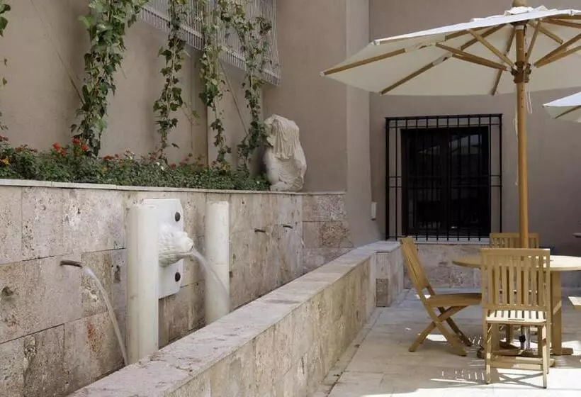 Fotos del hotel Palacio De Mengibar:  16