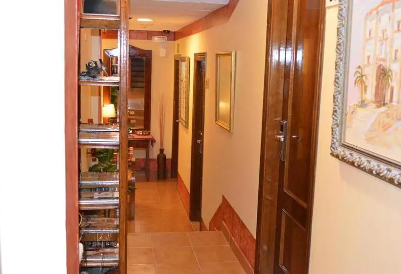 Fotos del hotel Plaza De Toros:  2