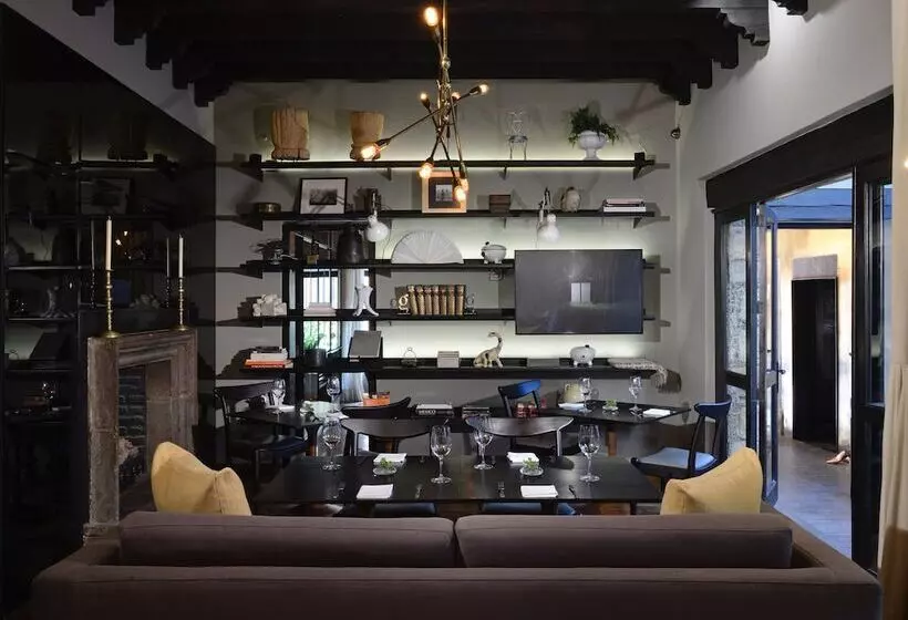 Dos Casas  & Spa A Member Of Design S