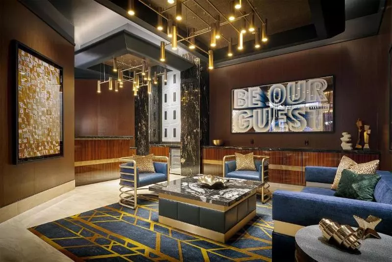 Fotos del hotel Circa Resort & Casino - Adults Only:  13