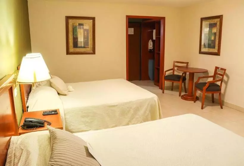 Fotos del hotel La Mesa:  17