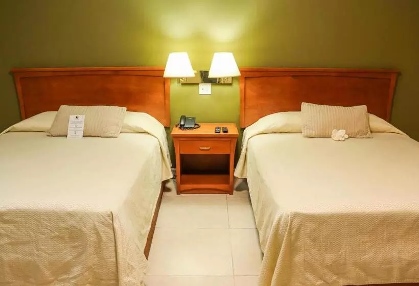 Fotos del hotel La Mesa:  11