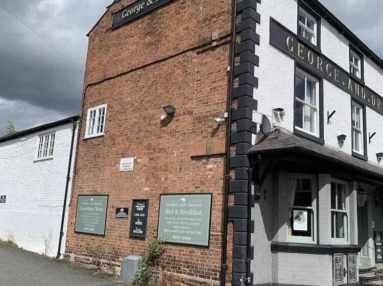 Fotos del hotel George & Dragon:  8