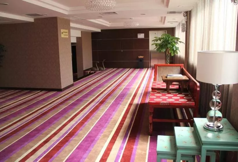 Fotos del hotel Honlux Apartment:  2