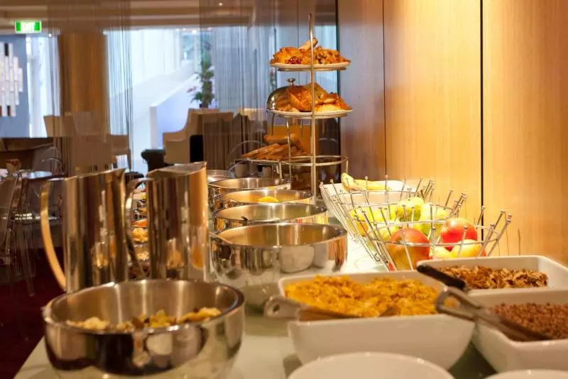 Fotos del hotel The Quadrant Hotel & Suites:  2